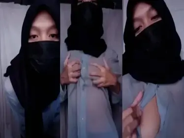 Bokep Jilbab Ukhti Nina Asanti Colmek Basah, Seri ke-11 yang Makin Hot dari Sebelumnya poster