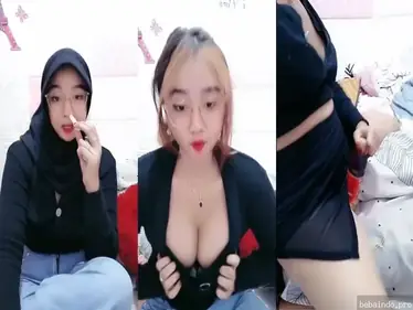 Cewek Cantik Pamer Memek Colmek – WOT Lumer Hot poster