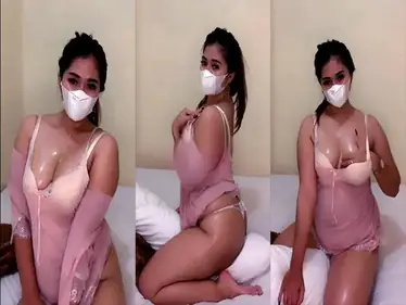 Miss Zara Semok Goyang Pantat Besar Hot Amatir poster